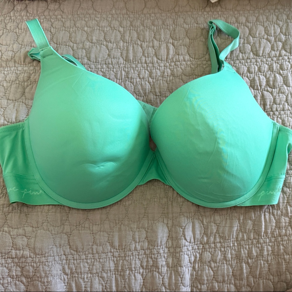 VS Pink Push Up Bra